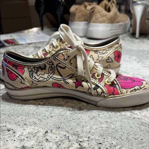 Coach Coach Women's Sneakers with Pink Sneakers Size 7.5 - Picture 11 of 12